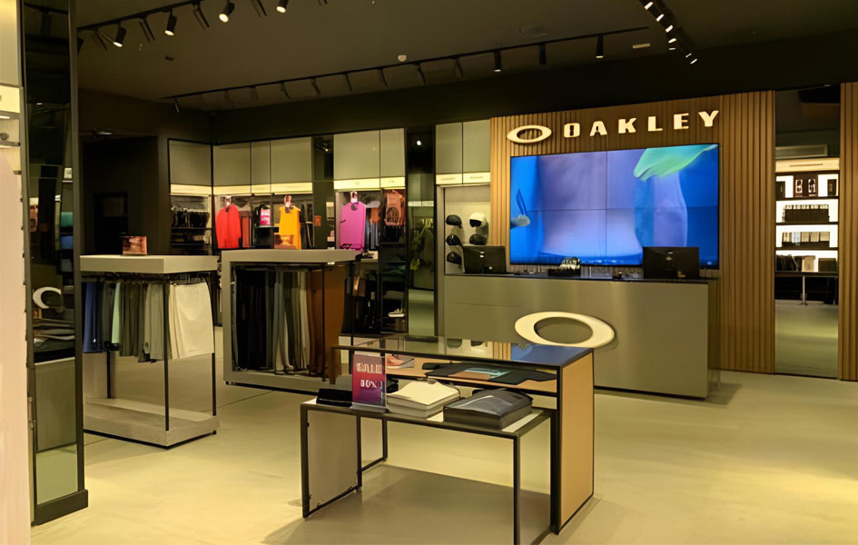 Oakley, Outlet Catarina - SP Oakley, Outlet Catarina- SP